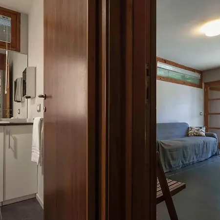 Wright, Toscanaonehh Вилла Mommio