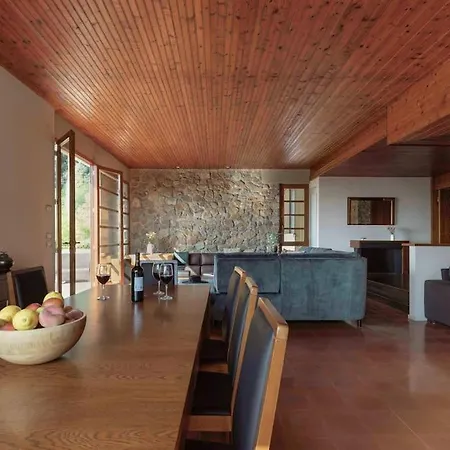 Villa Wright, Toscanaonehh Mommio