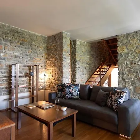 Villa Wright, Toscanaonehh *